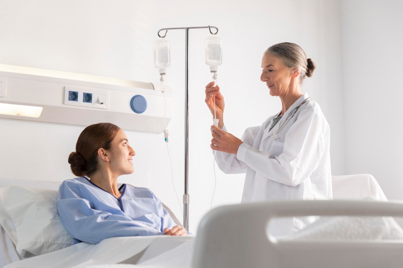 Advanced non-surgical therapy session at RegenOrtho Palm Beach