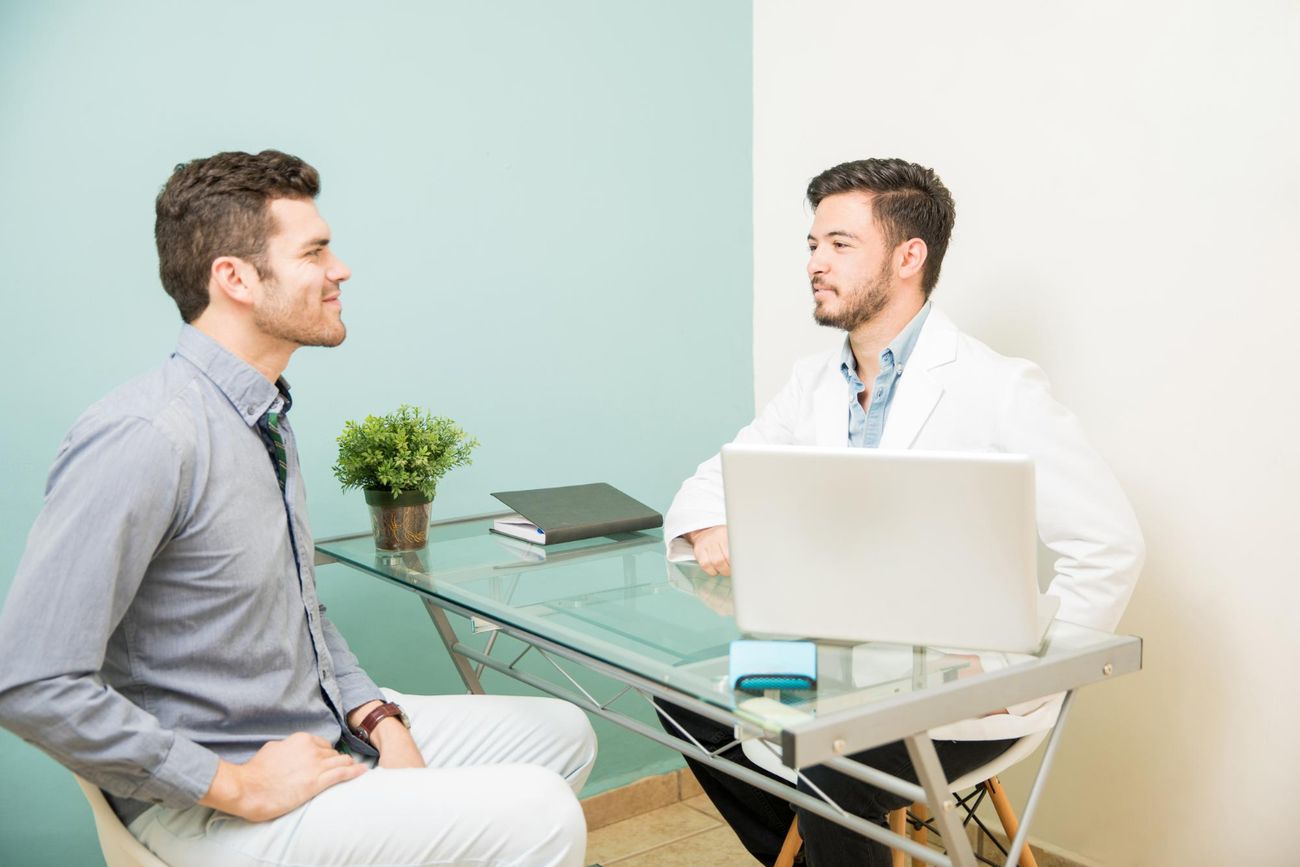 Ultrasound-guided delivery of Wharton's Jelly therapy at RegenOrtho Palm Beach